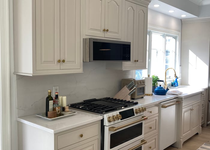 Colonial home, Cape cod MA after cabinet transformation